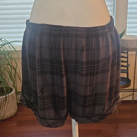 Rails Kellen Lightning Plaid Charcoal Jet Gray Black Womens Pajama Set Large